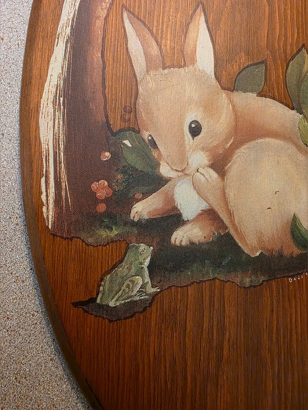 N/A charming wooden